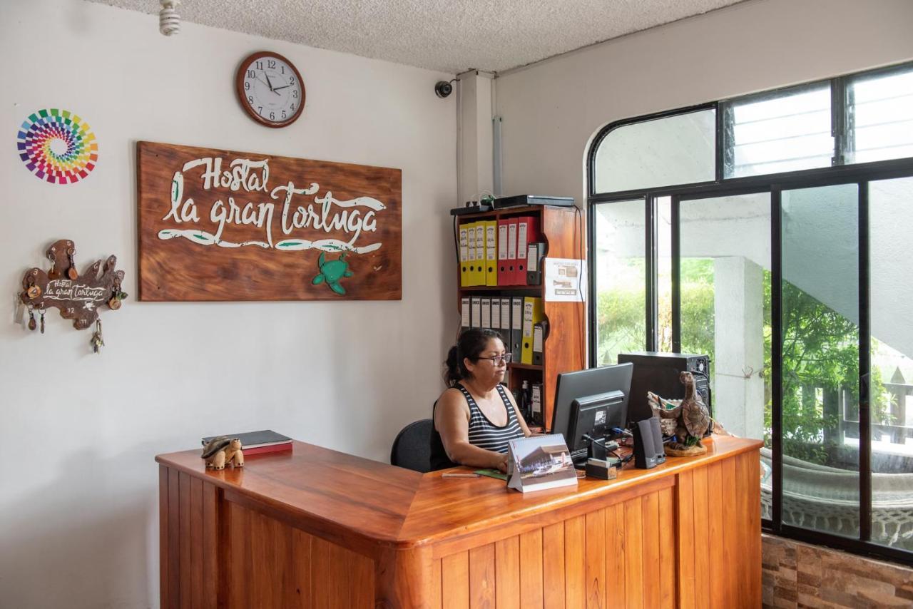 Hostal La Gran Tortuga Пуэрто-Вильямиль Экстерьер фото
